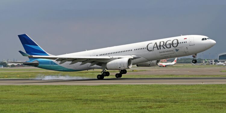 Asian Airfreight Market Under Mounting Pressure as Middle East Conflict Reshapes Capacity