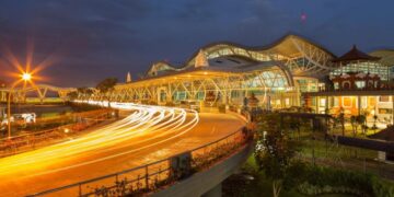 Saudi-Led Coalition Reports 20 Attacks on Riyadh Airport, 17 Killed and 333 Injured